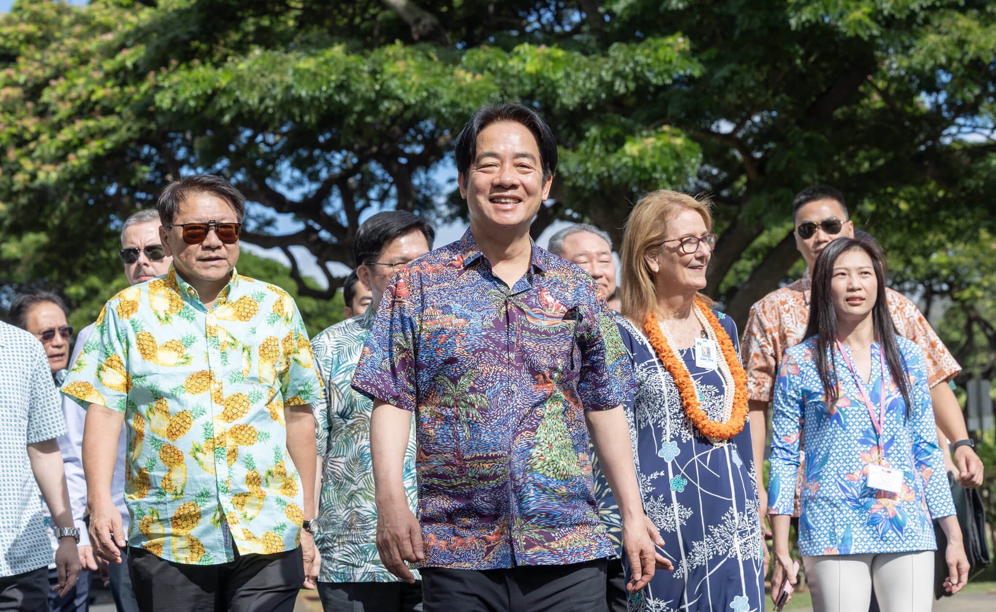 用穿著創造友善氛圍 讓對方把你當成「自己人」